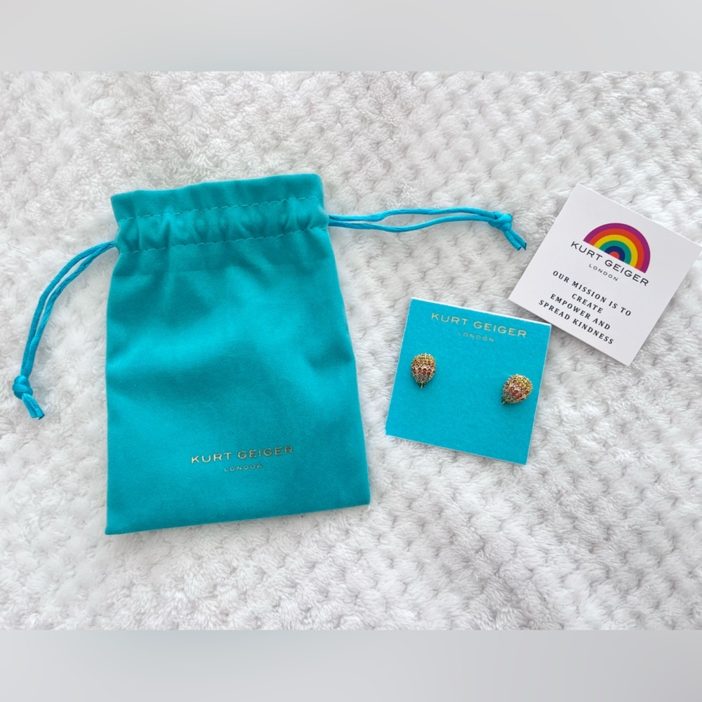 NWT KURT GEIGER Rainbow Pavé Signature Eagle Stud Earrings in Gold Tone - Picture 2 of 2